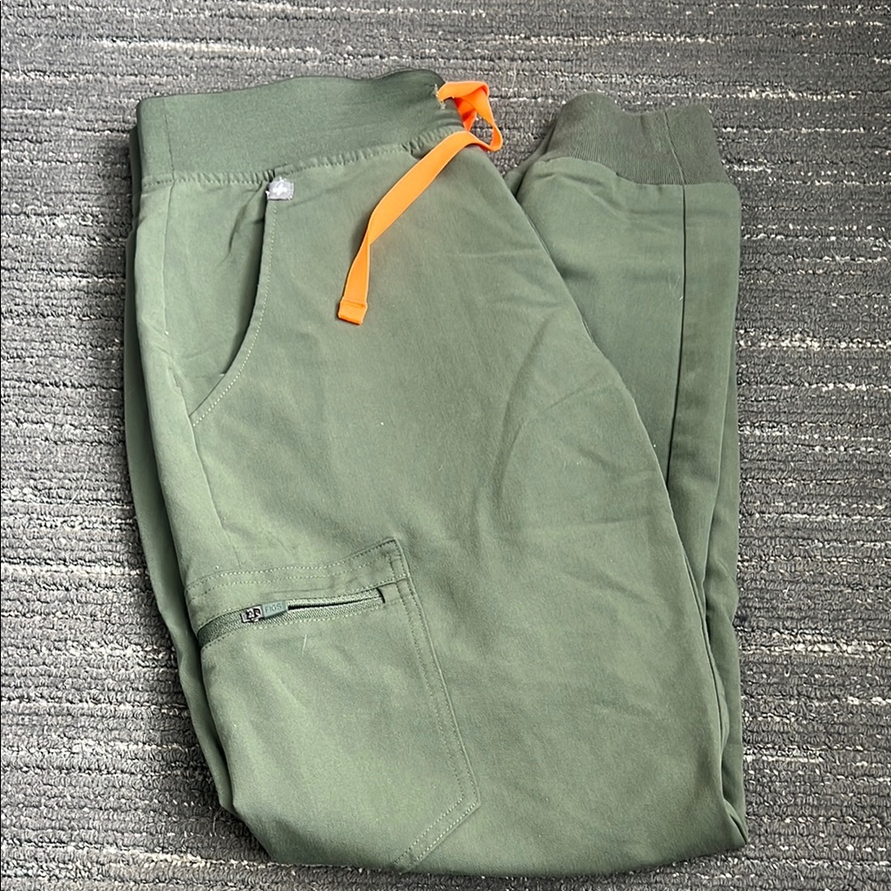 Green Jogger scrub Pants